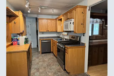 210 S State St, Wales, UT 84667 - Photo 5