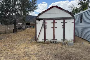 210 S State St, Wales, UT 84667 - Photo 19