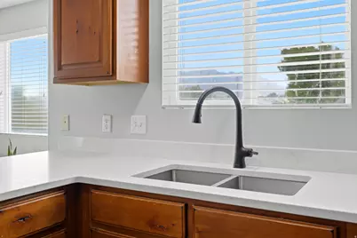 116 E Resaca Dr S #F6, Sandy, UT 84070 - Photo 9