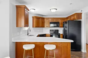 116 E Resaca Dr S, Sandy, UT 84070 - Photo 1