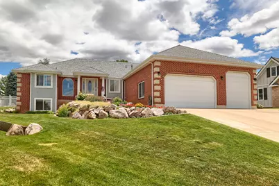 5708 S 950 E, South Ogden, UT 84405 - Photo 3