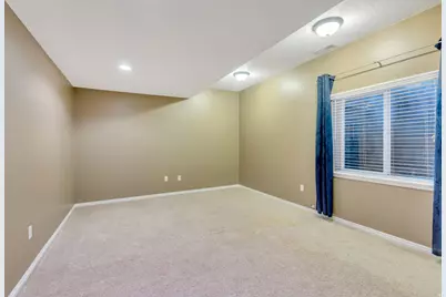 942 E Curlew Cir, Draper, UT 84020 - Photo 25