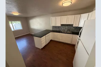 1563 S 600 E, Springville, UT 84663 - Photo 9
