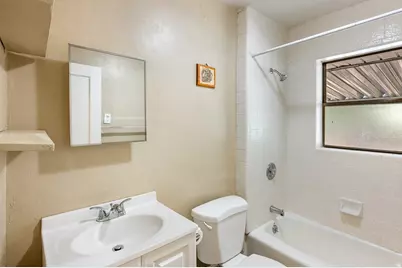 1048 E Barbara Pl, Salt Lake City, UT 84102 - Photo 11