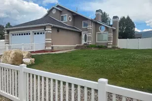 485 S 400 E, Mount Pleasant, UT 84647 - Photo 1