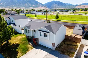 442 E Lindy N, Tooele, UT 84074 - Photo 1