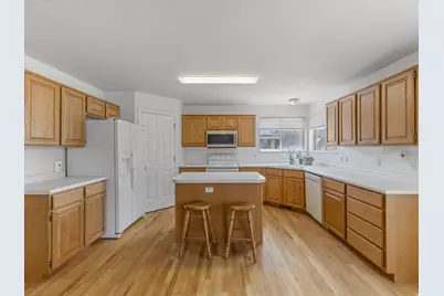2602 W Singletree Ln S, South Jordan, UT 84095 - Photo 9