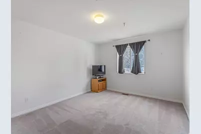2602 W Singletree Ln S, South Jordan, UT 84095 - Photo 15