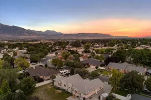 2602 W Singletree Ln S, South Jordan, UT 84095 - Photo 43