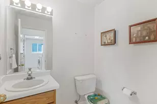 2602 W Singletree Ln S, South Jordan, UT 84095 - Photo 13