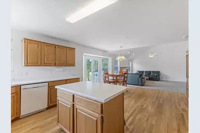 2602 W Singletree Ln S, South Jordan, UT 84095 - Photo 11