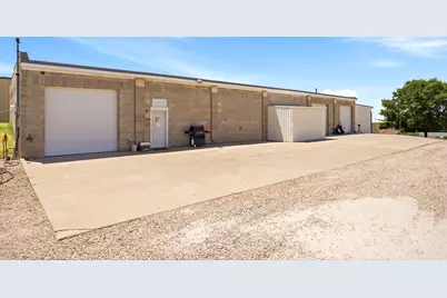 4997 S 2700 W, Roy, UT 84067 - Photo 37