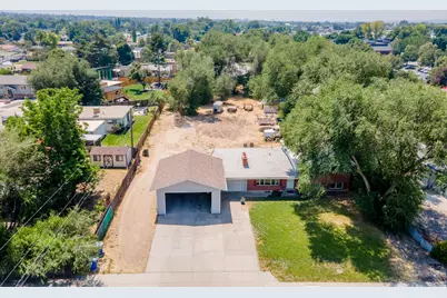 120 E Cox Lane, Midvale, UT 84047 - Photo 3