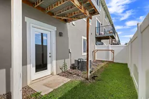 8044 N Clydesdale Dr, Eagle Mountain, UT 84005 - Photo 33