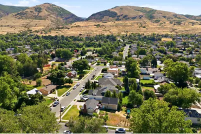 310 E 600 S, Centerville, UT 84014 - Photo 41