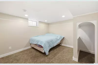310 E 600 S, Centerville, UT 84014 - Photo 23