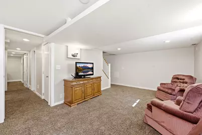 310 E 600 S, Centerville, UT 84014 - Photo 19