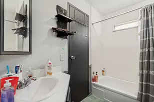 11309 Jordan Meadow Ln, Sandy, UT 84070 - Photo 13