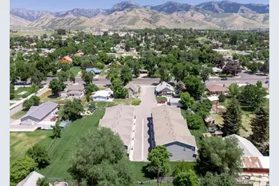229 N Main St, Smithfield, UT 84335 - Photo 33