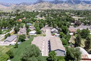 229 N Main St, Smithfield, UT 84335 - Photo 33