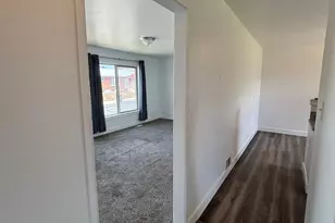 309 E 4475 S, Washington Terrace, UT 84405 - Photo 7