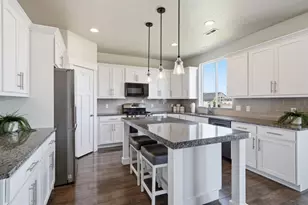 111 E Silver Oak Rd, Vineyard, UT 84059 - Photo 11