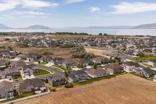 111 E Silver Oak Rd, Vineyard, UT 84059 - Photo 45