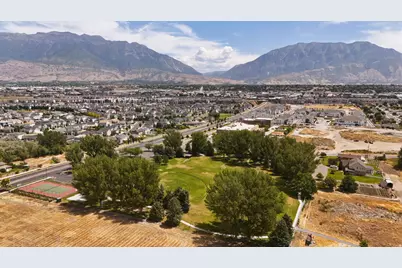111 E Silver Oak Rd, Vineyard, UT 84059 - Photo 49