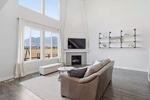 111 E Silver Oak Rd, Vineyard, UT 84059 - Photo 25