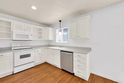 3876 N Davencourt Loop, Lehi, UT 84048 - Photo 11