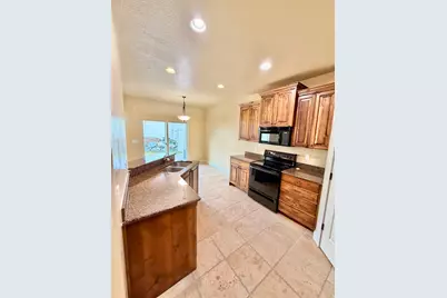 302 E Seagull Ln #22, Saratoga Springs, UT 84045 - Photo 9