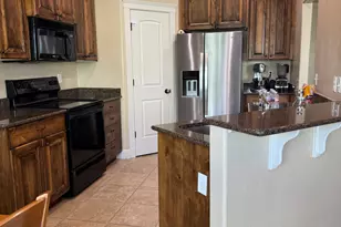 302 E Seagull Ln, Saratoga Springs, UT 84045 - Photo 11
