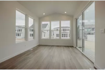 3006 N Lone Pine St #642, Eagle Mountain, UT 84005 - Photo 5