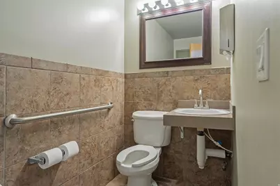 7430 S Creek Rd #103 C, Sandy, UT 84093 - Photo 19