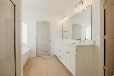 3008 N Kingbird Dr #618, Eagle Mountain, UT 84005 - Photo 13