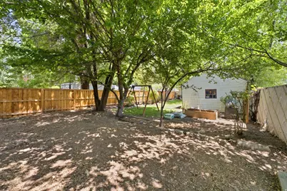 2208 Lincoln St, Salt Lake City, UT 84106 - Photo 39