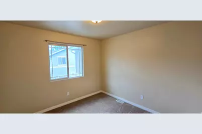 3857 E Cunninghill Dr, Eagle Mountain, UT 84005 - Photo 13