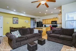 3857 E Cunninghill Dr, Eagle Mountain, UT 84005 - Photo 5
