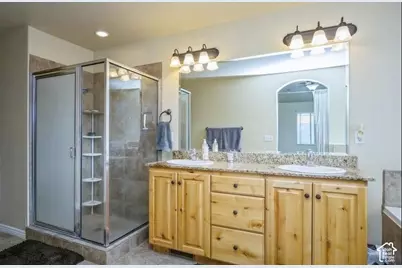 3857 E Cunninghill Dr, Eagle Mountain, UT 84005 - Photo 9