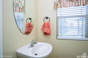 3857 E Cunninghill Dr, Eagle Mountain, UT 84005 - Photo 7