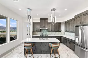 813 S 1385 W, Hurricane, UT 84737 - Photo 11