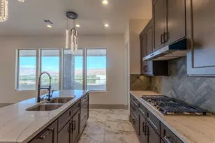 813 S 1385 W, Hurricane, UT 84737 - Photo 19
