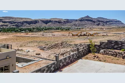 813 S 1385 W, Hurricane, UT 84737 - Photo 31