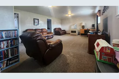 1186 S 1500 W, Vernal, UT 84078 - Photo 17