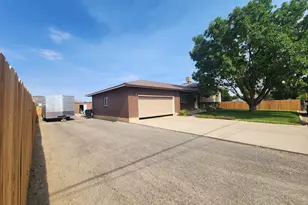 1186 S 1500 W, Vernal, UT 84078 - Photo 5