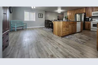 1186 S 1500 W, Vernal, UT 84078 - Photo 9