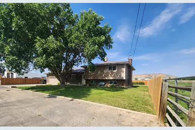 1186 S 1500 W, Vernal, UT 84078 - Photo 3