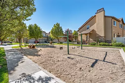 12556 S Alice Springs Ct, Riverton, UT 84065 - Photo 47