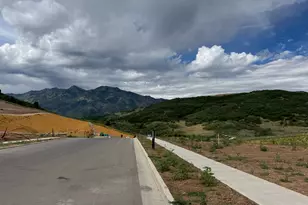 6744 N De Moisy Peak Dr, Mountain Green, UT 84050 - Photo 25