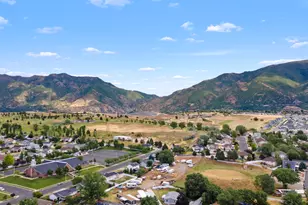 935 E 3000 N, Layton, UT 84040 - Photo 25